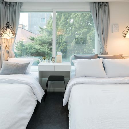 Отель Neat House Сеул Экстерьер фото